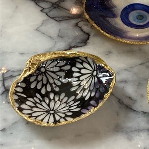 NEW!  Handmade gold leafed clam shell ring or jewelry trinket dish